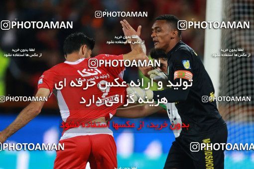 1403717, Tehran, , Iran Pro League، Persian Gulf Cup، 2018-19 season، Second Leg، Week 29، Persepolis ۱ v ۱ Gostaresh Foulad Tabriz on 2019/05/11 at Azadi Stadium