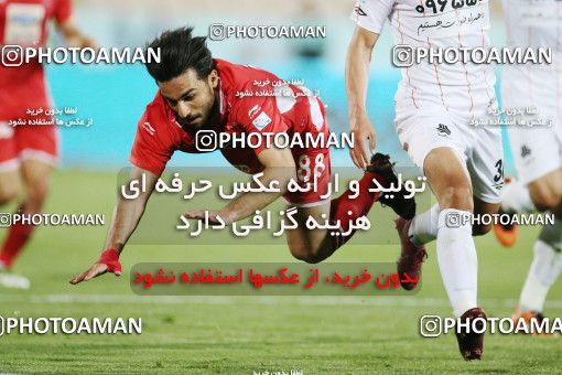 1407878, Tehran, , Iran Pro League، Persian Gulf Cup، 2018-19 season، Second Leg، Week 25، Persepolis 3 v 2 Saipa on 2019/04/13 at Azadi Stadium