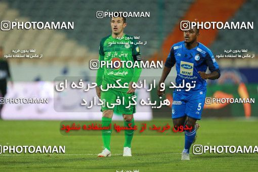 1422120, Tehran, Iran, Iran Pro League، Persian Gulf Cup، 2018-19 season، Second Leg، Week 17، Esteghlal 3 v ۰ Zob Ahan Esfahan on 2019/02/24 at Azadi Stadium