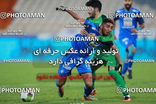 1422319, Tehran, Iran, Iran Pro League، Persian Gulf Cup، 2018-19 season، Second Leg، Week 17، Esteghlal 3 v ۰ Zob Ahan Esfahan on 2019/02/24 at Azadi Stadium