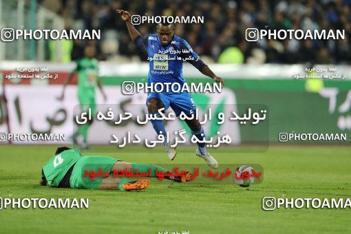 1414134, Tehran, Iran, Iran Pro League، Persian Gulf Cup، 2018-19 season، Second Leg، Week 17، Esteghlal 3 v ۰ Zob Ahan Esfahan on 2019/02/24 at Azadi Stadium