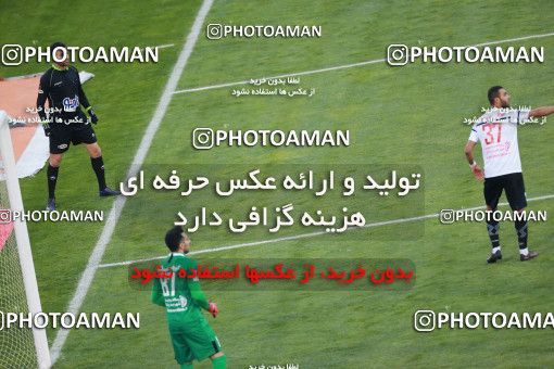 1434532, Tehran, , جام حذفی فوتبال ایران, Quarter-final, Khorramshahr Cup, Persepolis (3) 1 v 1 (۱) Padideh Mashhad on 2019/02/18 at Azadi Stadium