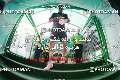 1424020, Isfahan, , Iran Pro League، Persian Gulf Cup، 2018-19 season، Second Leg، Week 26، Zob Ahan Esfahan ۰ v ۰ Persepolis on 2019/04/17 at Naghsh-e Jahan Stadium