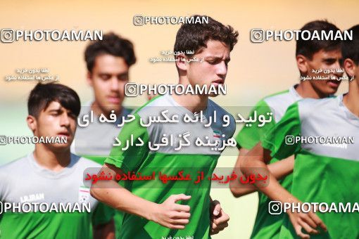 1426121, Tehran, , Friendly logistics match، Iran 1 - 2 Paykan on 2019/07/13 at Karegaran Stadium