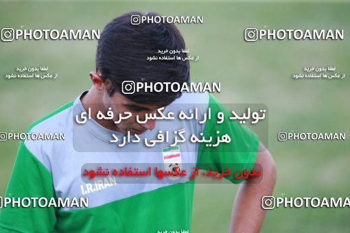 1426548, Tehran, , Friendly logistics match، Iran 1 - 2 Paykan on 2019/07/13 at Karegaran Stadium