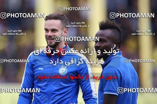 1423162, Isfahan, , Iran Pro League، Persian Gulf Cup، 2018-19 season، Second Leg، Week 25، Sepahan ۰ v ۱ Esteghlal on 2019/04/12 at Naghsh-e Jahan Stadium