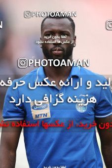 1423135, Isfahan, , Iran Pro League، Persian Gulf Cup، 2018-19 season، Second Leg، Week 25، Sepahan ۰ v ۱ Esteghlal on 2019/04/12 at Naghsh-e Jahan Stadium