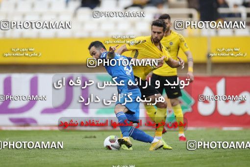 1423503, Isfahan, , Iran Pro League، Persian Gulf Cup، 2018-19 season، Second Leg، Week 25، Sepahan ۰ v ۱ Esteghlal on 2019/04/12 at Naghsh-e Jahan Stadium