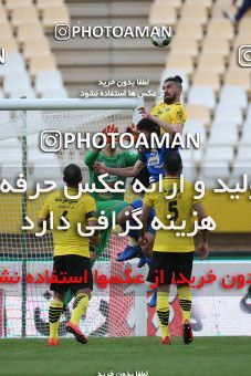 1423629, Isfahan, , Iran Pro League، Persian Gulf Cup، 2018-19 season، Second Leg، Week 25، Sepahan ۰ v ۱ Esteghlal on 2019/04/12 at Naghsh-e Jahan Stadium