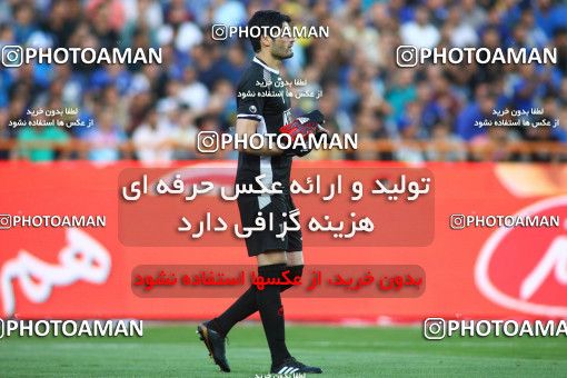 1524145, Tehran, , Iran Football Pro League، Persian Gulf Cup، 2018-19 Season، First Leg، Week 2، Esteghlal ۱ v ۱ Foulad Khouzestan on 2019/08/29 at Azadi Stadium