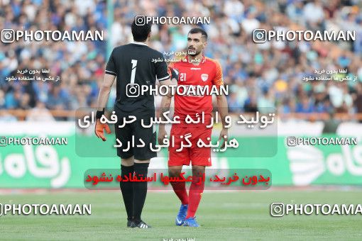 1442267, Tehran, , Iran Football Pro League، Persian Gulf Cup، 2018-19 Season، First Leg، Week 2، Esteghlal ۱ v ۱ Foulad Khouzestan on 2019/08/29 at Azadi Stadium