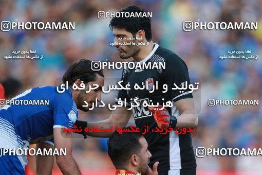 1437488, Tehran, , Iran Football Pro League، Persian Gulf Cup، 2018-19 Season، First Leg، Week 2، Esteghlal ۱ v ۱ Foulad Khouzestan on 2019/08/29 at Azadi Stadium