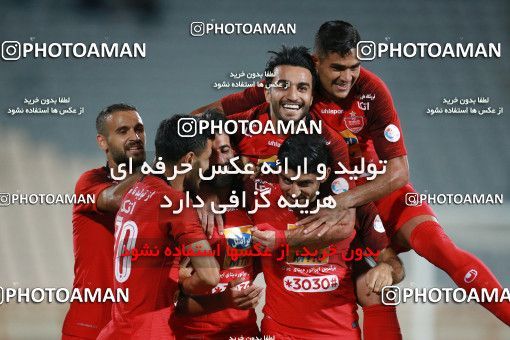 1448396, Tehran, Iran, Iran Football Pro League، Persian Gulf Cup، 2018-19 Season، First Leg، Week 3، Persepolis ۱ v ۰ Sanat Naft Abadan on 2019/09/16 at Azadi Stadium