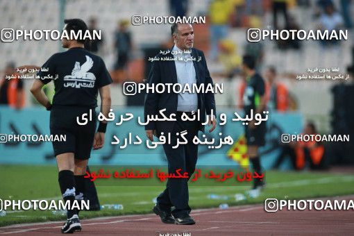 1472095, Tehran, Iran, Iran Football Pro League، Persian Gulf Cup، 2018-19 Season، First Leg، Week 5، Persepolis ۰ v 2 Sepahan on 2019/09/26 at Azadi Stadium