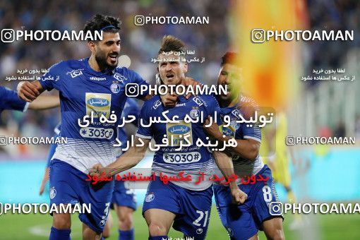 1462227, Tehran, , Iranian Hazfi Cup, 1.8 round, Khorramshahr Cup, Esteghlal 3 v ۰ Fajr-e Sepasi Shiraz on 2019/10/17 at Azadi Stadium