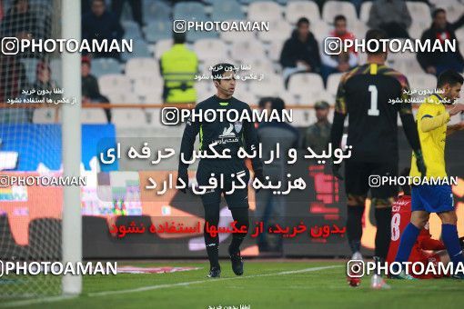 1481981, Tehran, , Iran Football Pro League، Persian Gulf Cup، 2018-19 Season، First Leg، Week 11، Persepolis ۰ v ۱ Naft M Soleyman on 2019/11/22 at Azadi Stadium