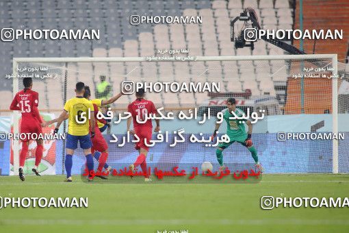 1700225, Tehran, , Iran Football Pro League، Persian Gulf Cup، 2018-19 Season، First Leg، Week 11، Persepolis ۰ v ۱ Naft M Soleyman on 2019/11/22 at Azadi Stadium