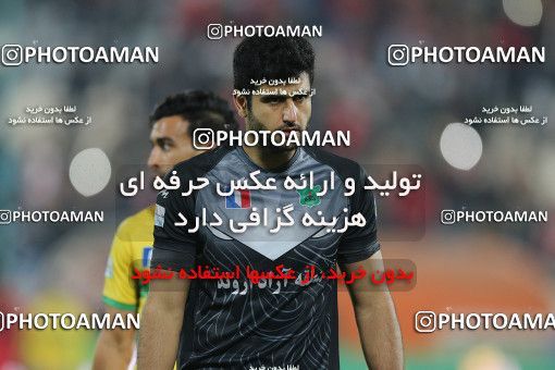 1497083, Tehran, , Iranian Hazfi Cup, 1.8 round, Khorramshahr Cup, Persepolis ۱ v ۰ Sanat Naft Abadan on 2019/11/26 at Azadi Stadium