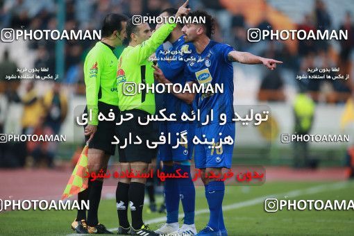 1490429, Tehran,Shahr Qods, Iran, Iran Football Pro League، Persian Gulf Cup، 2018-19 Season، First Leg، Week 13، Esteghlal ۱ v ۰ Padideh Mashhad on 2019/12/05 at Azadi Stadium