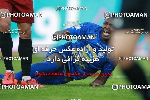 1490554, Tehran,Shahr Qods, Iran, Iran Football Pro League، Persian Gulf Cup، 2018-19 Season، First Leg، Week 13، Esteghlal ۱ v ۰ Padideh Mashhad on 2019/12/05 at Azadi Stadium