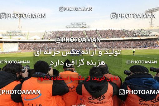 1492736, Tehran,Shahr Qods, Iran, Iran Football Pro League، Persian Gulf Cup، 2018-19 Season، First Leg، Week 13، Esteghlal ۱ v ۰ Padideh Mashhad on 2019/12/05 at Azadi Stadium