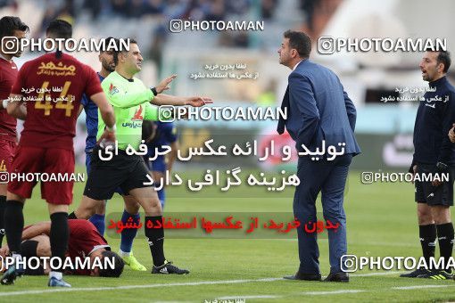 1492798, Tehran,Shahr Qods, Iran, Iran Football Pro League، Persian Gulf Cup، 2018-19 Season، First Leg، Week 13، Esteghlal ۱ v ۰ Padideh Mashhad on 2019/12/05 at Azadi Stadium