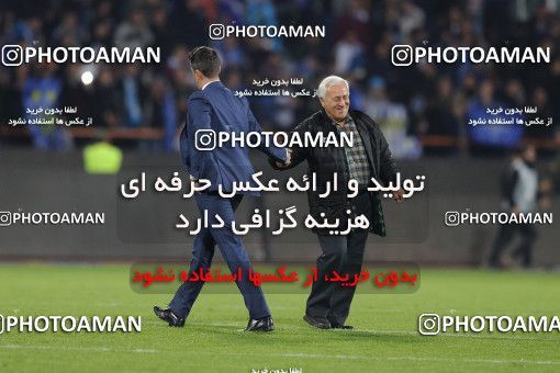 1492839, Tehran,Shahr Qods, Iran, Iran Football Pro League، Persian Gulf Cup، 2018-19 Season، First Leg، Week 13، Esteghlal ۱ v ۰ Padideh Mashhad on 2019/12/05 at Azadi Stadium