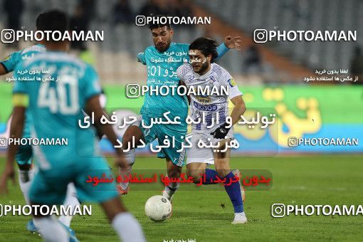 1696573, Tehran, , Iran Football Pro League، Persian Gulf Cup، 2018-19 Season، First Leg، Week 14، Paykan 2 v 2 Esteghlal on 2019/12/09 at Azadi Stadium