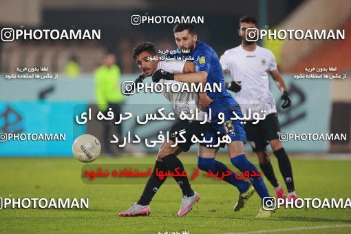 1498239, Tehran, , Iran Football Pro League، Persian Gulf Cup، 2018-19 Season، First Leg، Week 15، Esteghlal 4 v ۱ Shahin Shahrdari Boushehr on 2019/12/14 at Azadi Stadium