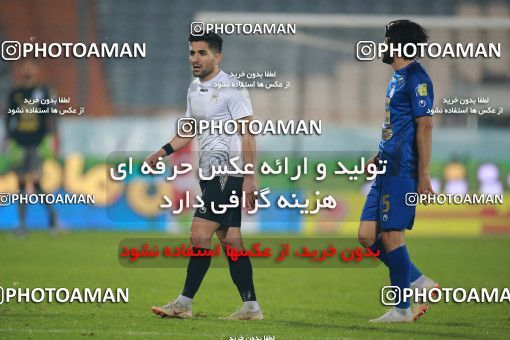 1498281, Tehran, , Iran Football Pro League، Persian Gulf Cup، 2018-19 Season، First Leg، Week 15، Esteghlal 4 v ۱ Shahin Shahrdari Boushehr on 2019/12/14 at Azadi Stadium