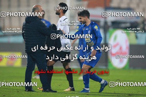 1498258, Tehran, , Iran Football Pro League، Persian Gulf Cup، 2018-19 Season، First Leg، Week 15، Esteghlal 4 v ۱ Shahin Shahrdari Boushehr on 2019/12/14 at Azadi Stadium