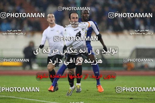 1696774, Tehran, , Iran Football Pro League، Persian Gulf Cup، 2018-19 Season، First Leg، Week 15، Esteghlal 4 v ۱ Shahin Shahrdari Boushehr on 2019/12/14 at Azadi Stadium