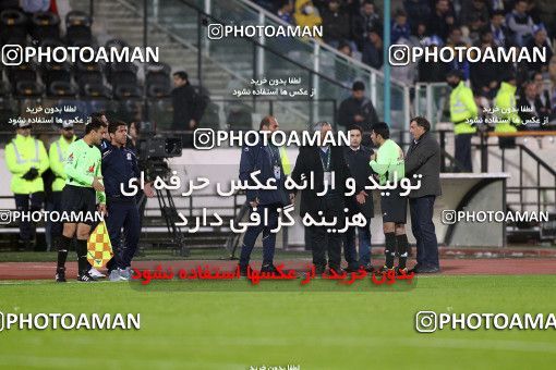 1696722, Tehran, , Iran Football Pro League، Persian Gulf Cup، 2018-19 Season، First Leg، Week 15، Esteghlal 4 v ۱ Shahin Shahrdari Boushehr on 2019/12/14 at Azadi Stadium