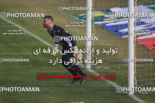 1495768, Tehran,Shahr Qods, Iran, Iran Football Pro League، Persian Gulf Cup، 2018-19 Season، First Leg، Week 15، Saipa ۰ v 2 Persepolis on 2019/12/14 at Shahr-e Qods Stadium