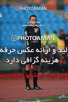 1498048, Tehran,Shahr Qods, Iran, Iran Football Pro League، Persian Gulf Cup، Week 15، First Leg، Saipa 0 v 2 Persepolis on 2019/12/14 at Shahr-e Qods Stadium