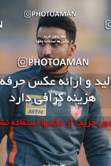 1498143, Tehran,Shahr Qods, Iran, Iran Football Pro League، Persian Gulf Cup، 2018-19 Season، First Leg، Week 15، Saipa ۰ v 2 Persepolis on 2019/12/14 at Shahr-e Qods Stadium