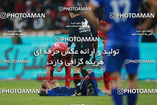 1497303, Tehran, Iran, Iran Football Pro League، Persian Gulf Cup، 2018-19 Season، First Leg، Week 14، Persepolis 2 v ۱ Gol Gohar Sirjan on 2019/12/10 at Azadi Stadium