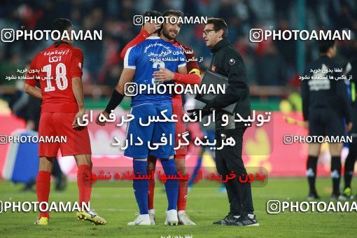 1497661, Tehran, Iran, Iran Football Pro League، Persian Gulf Cup، 2018-19 Season، First Leg، Week 14، Persepolis 2 v ۱ Gol Gohar Sirjan on 2019/12/10 at Azadi Stadium