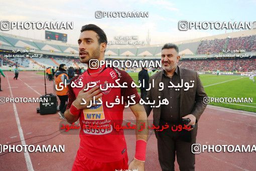 1821520, Tehran, , Iran Football Pro League، Persian Gulf Cup، 2018-19 Season، First Leg، Week 12، Persepolis ۱ v ۰ Nassaji Mazandaran F.C on 2019/12/27 at Azadi Stadium