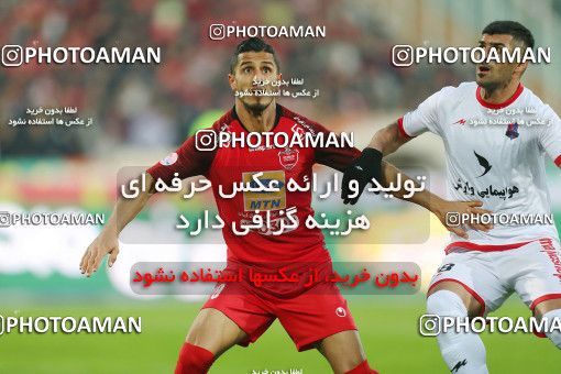 1821517, Tehran, , Iran Football Pro League، Persian Gulf Cup، Week 12، First Leg، Persepolis 1 v 0 Nassaji Qaemshahr on 2019/12/27 at Azadi Stadium