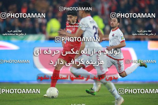 1503714, Tehran, , Iran Football Pro League، Persian Gulf Cup، 2018-19 Season، First Leg، Week 12، Persepolis ۱ v ۰ Nassaji Mazandaran F.C on 2019/12/27 at Azadi Stadium