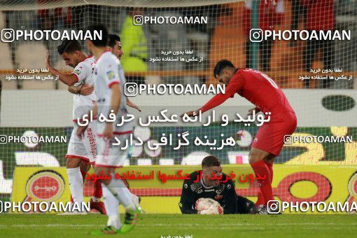 1504066, Tehran, , Iran Football Pro League، Persian Gulf Cup، 2018-19 Season، First Leg، Week 12، Persepolis ۱ v ۰ Nassaji Mazandaran F.C on 2019/12/27 at Azadi Stadium