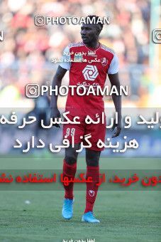 1514982, Tehran, Iran, Iran Football Pro League، Persian Gulf Cup، 2018-19 Season، Second Leg، Week 19، Persepolis 2 v 2 Esteghlal on 2020/02/06 at Azadi Stadium