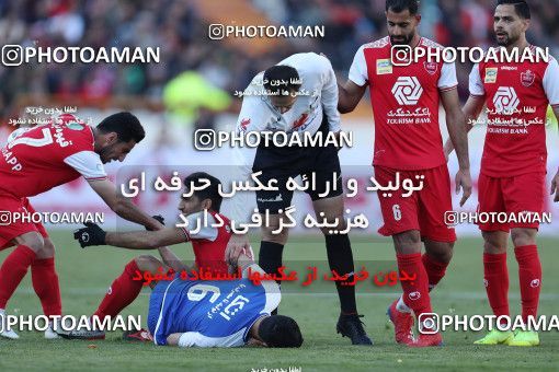 1514973, Tehran, Iran, Iran Football Pro League، Persian Gulf Cup، 2018-19 Season، Second Leg، Week 19، Persepolis 2 v 2 Esteghlal on 2020/02/06 at Azadi Stadium