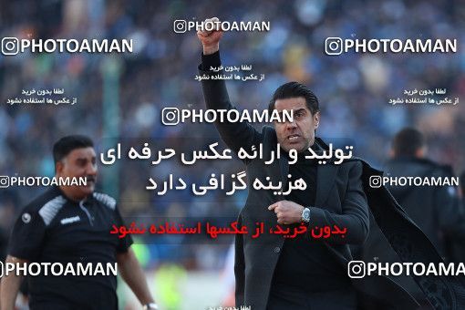 1697250, Tehran, Iran, Iran Football Pro League، Persian Gulf Cup، 2018-19 Season، Second Leg، Week 19، Persepolis 2 v 2 Esteghlal on 2020/02/06 at Azadi Stadium