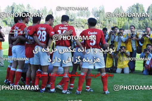 1516887, Tehran, Iran, Iranian Football Pro League، Persian Gulf Cup، 2002-2003 Season، Persepolis ۱ v ۰ Paykan on 2002/10/25 at Takhti Stadium