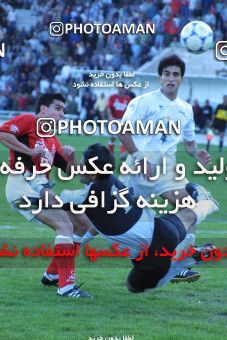 1516851, Tehran, Iran, Iranian Football Pro League، Persian Gulf Cup، 2002-2003 Season، Persepolis ۱ v ۰ Paykan on 2002/10/25 at Takhti Stadium