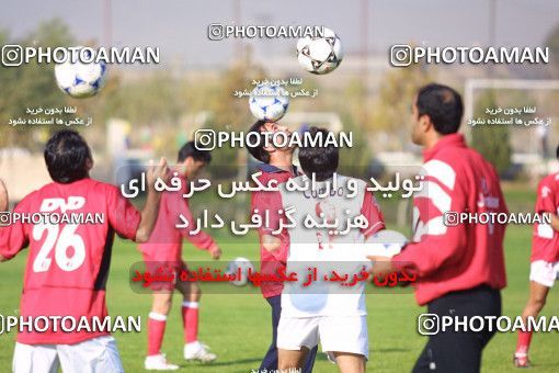 1518061, Tehran, , لیگ برتر فوتبال ایران, Persepolis Football Team Training Session on 2002/11/24 at Karegaran Stadium