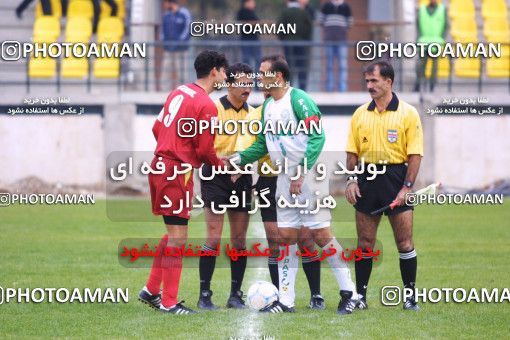 1518296, Tehran, Iran, Iranian Football Pro League، Persian Gulf Cup، 2002-2003 Season، Pas 3 v ۱ Foulad Khouzestan on 2002/11/30 at Takhti Stadium