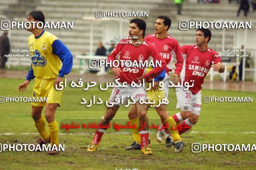 1518643, Tehran, Iran, Iranian Football Pro League، Persian Gulf Cup، 2002-2003 Season، Persepolis 2 v ۰ Fajr-e Sepasi Shiraz on 2002/12/13 at Takhti Stadium